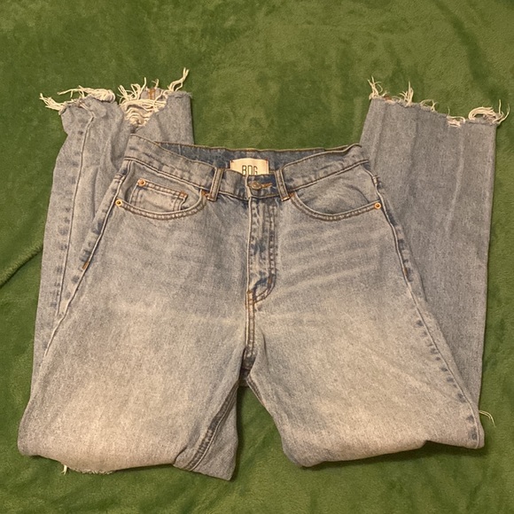 BDG Wide Leg Jeans - Picture 2 of 4